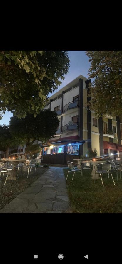 Hotel Lido Bollengo Экстерьер фото