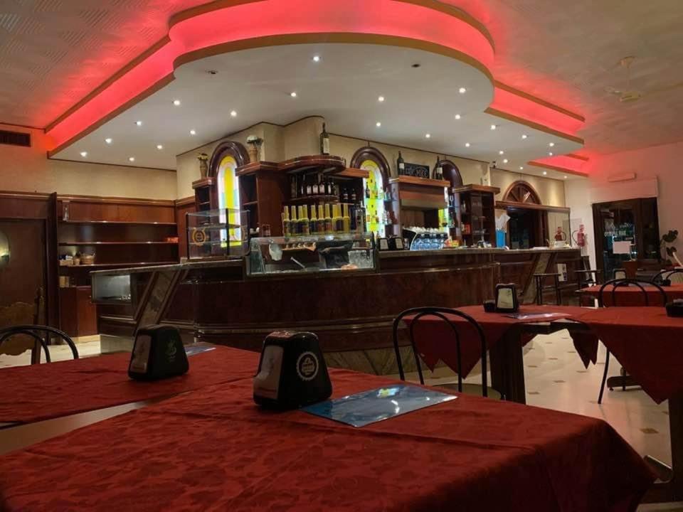 Hotel Lido Bollengo Экстерьер фото