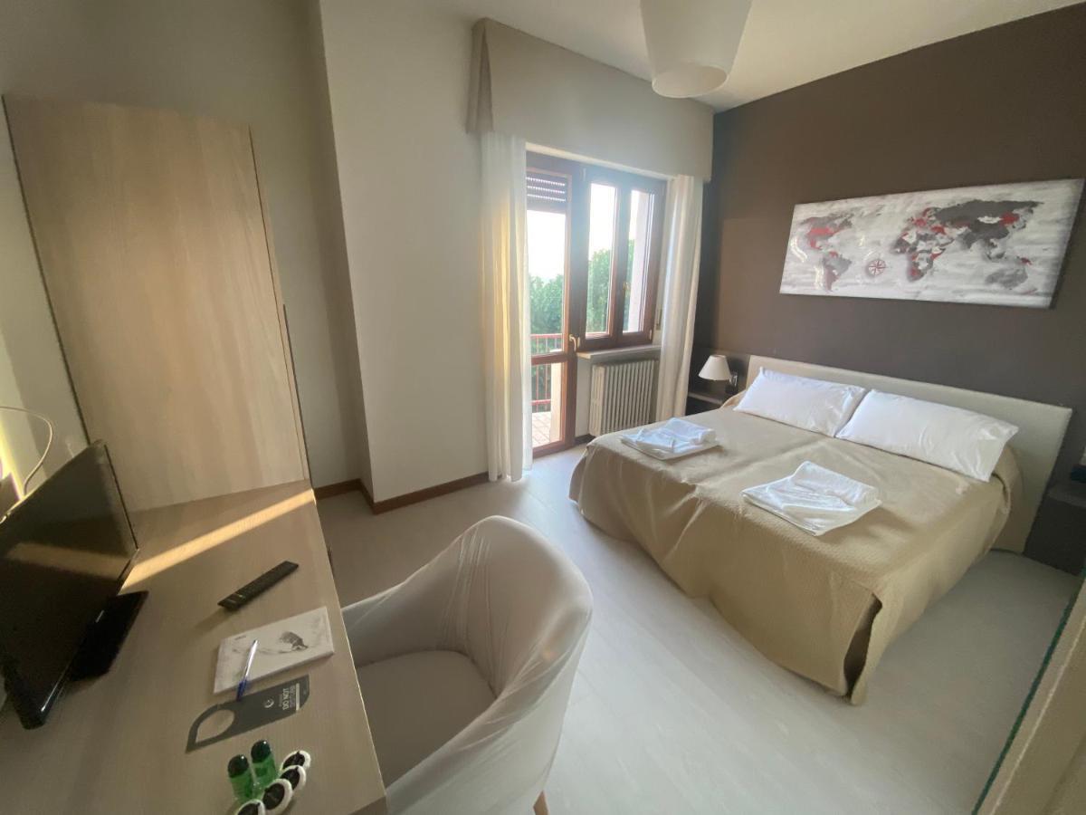 Hotel Lido Bollengo Экстерьер фото